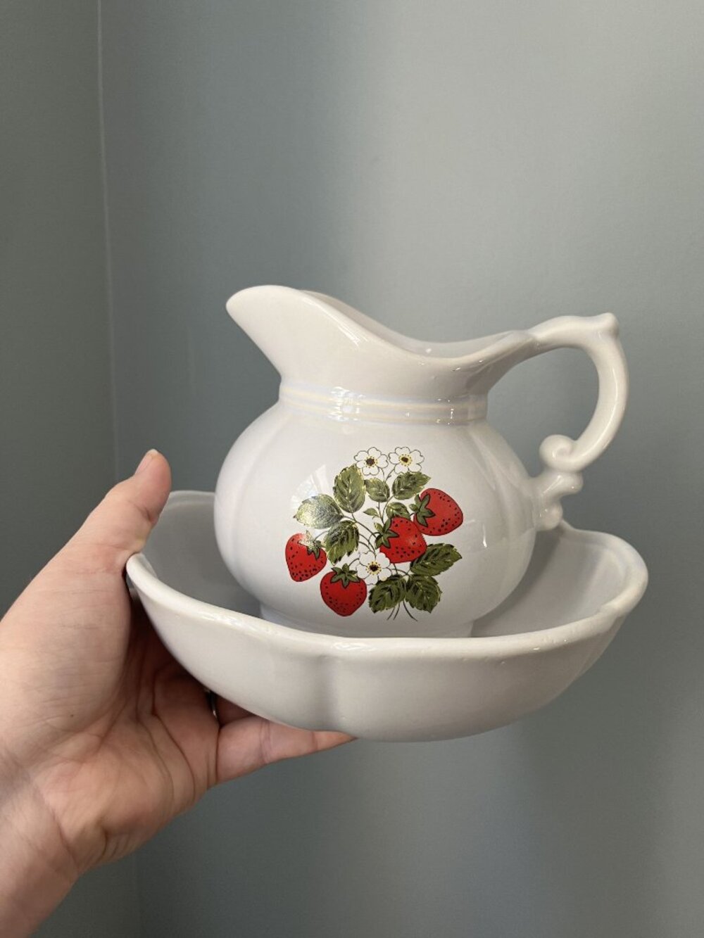 Vintage McCoy Pottery Strawberry Country Mini Pitcher and Wash Basin Set #7528Vi